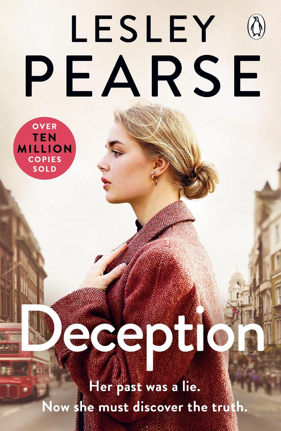 Cover: 9781405951340 | Deception | The Sunday Times Bestseller 2022 | Lesley Pearse | Buch
