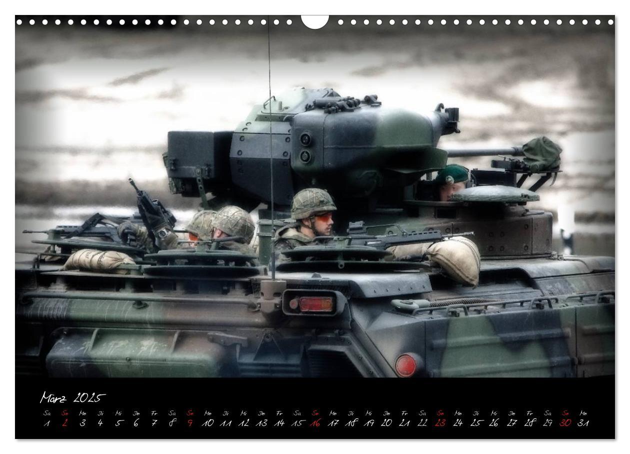 Bild: 9783435823444 | Schützenpanzer Marder (Wandkalender 2025 DIN A3 quer), CALVENDO...