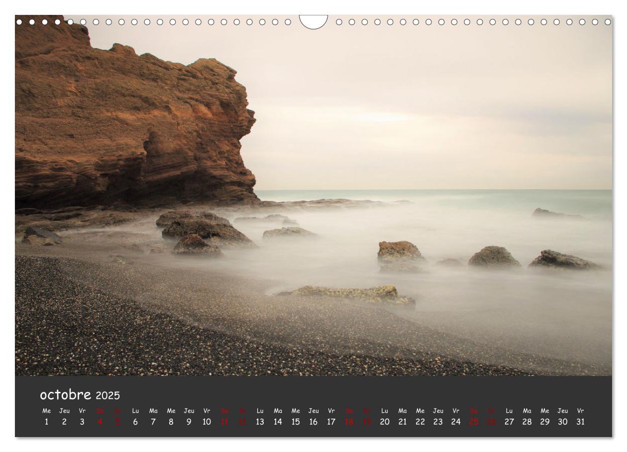 Bild: 9781325936823 | Le Cap d'Agde - Terre volcanique (Calendrier mural 2025 DIN A3...