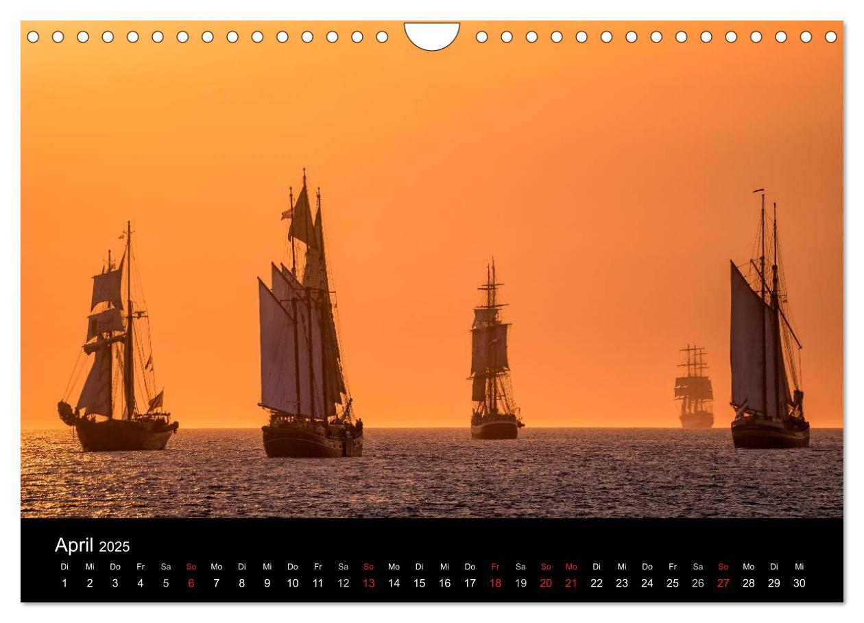 Bild: 9783435581849 | Windjammer auf der Ostsee im Abendlicht (Wandkalender 2025 DIN A4...