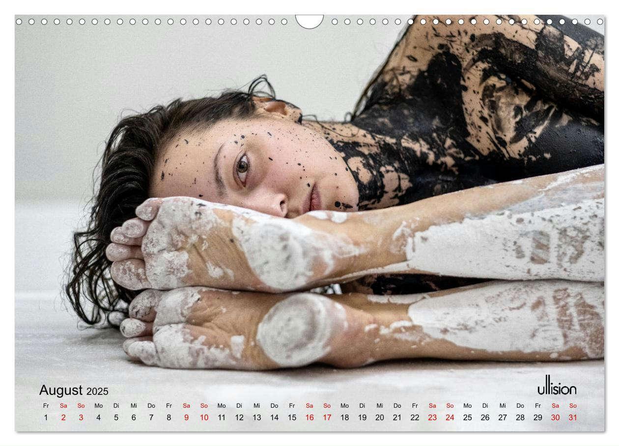 Bild: 9783383836671 | Akt in Farbe ¿ schwarzweiß (Wandkalender 2025 DIN A3 quer),...