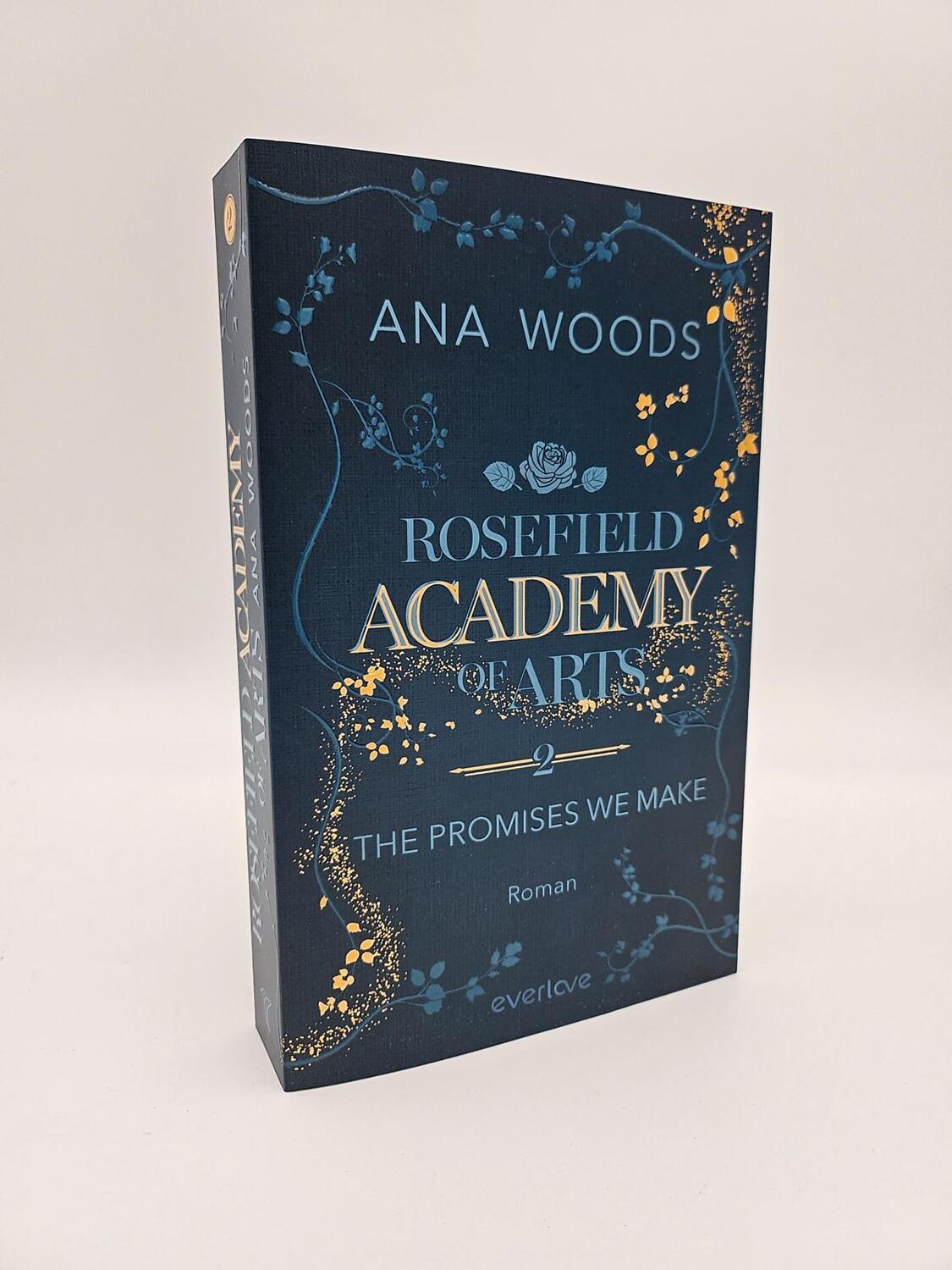 Bild: 9783492064484 | Rosefield Academy of Arts - The Promises We Make | Ana Woods | Buch