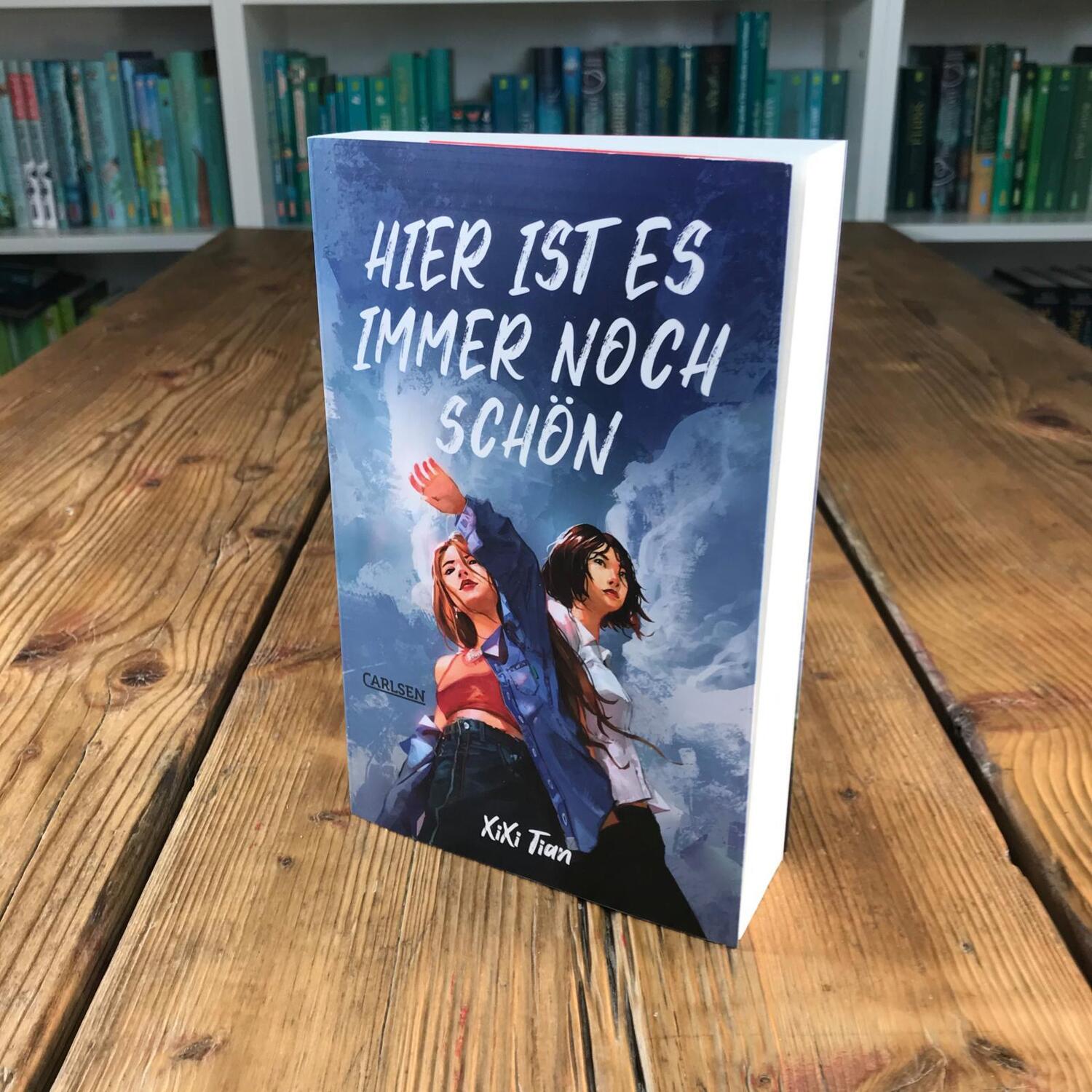 Bild: 9783551584588 | Hier ist es immer noch schön | Xixi Tian | Taschenbuch | 384 S. | 2023