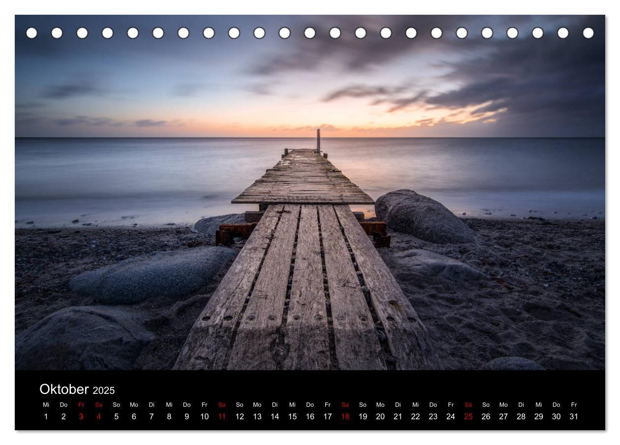 Bild: 9783435390106 | Ostholsteins Ostseeküste (Tischkalender 2025 DIN A5 quer), CALVENDO...