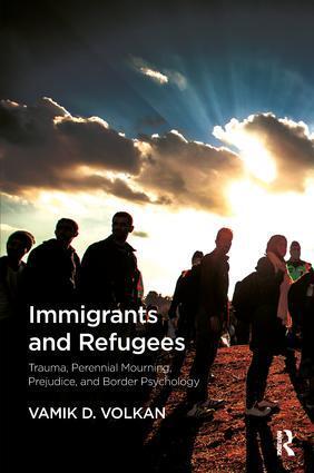 Cover: 9781782204725 | Immigrants and Refugees | Vamik D. Volkan | Taschenbuch | Englisch