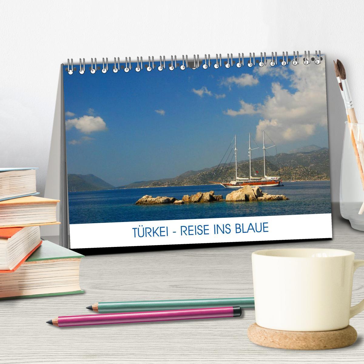 Bild: 9783435461295 | Türkei - Reise ins Blaue (Tischkalender 2025 DIN A5 quer), CALVENDO...