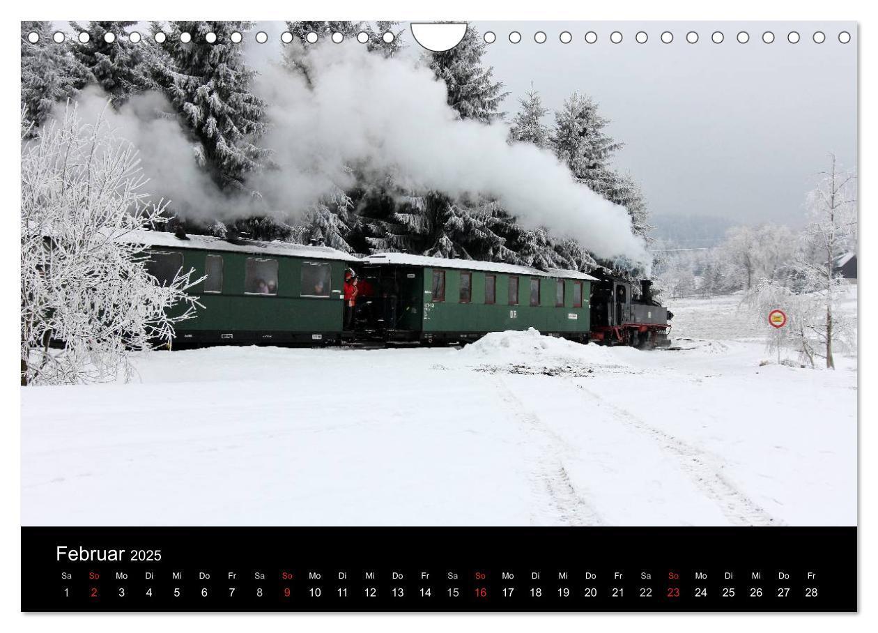 Bild: 9783435823239 | Dampfbahnromantik auf schmaler Spur (Wandkalender 2025 DIN A4...