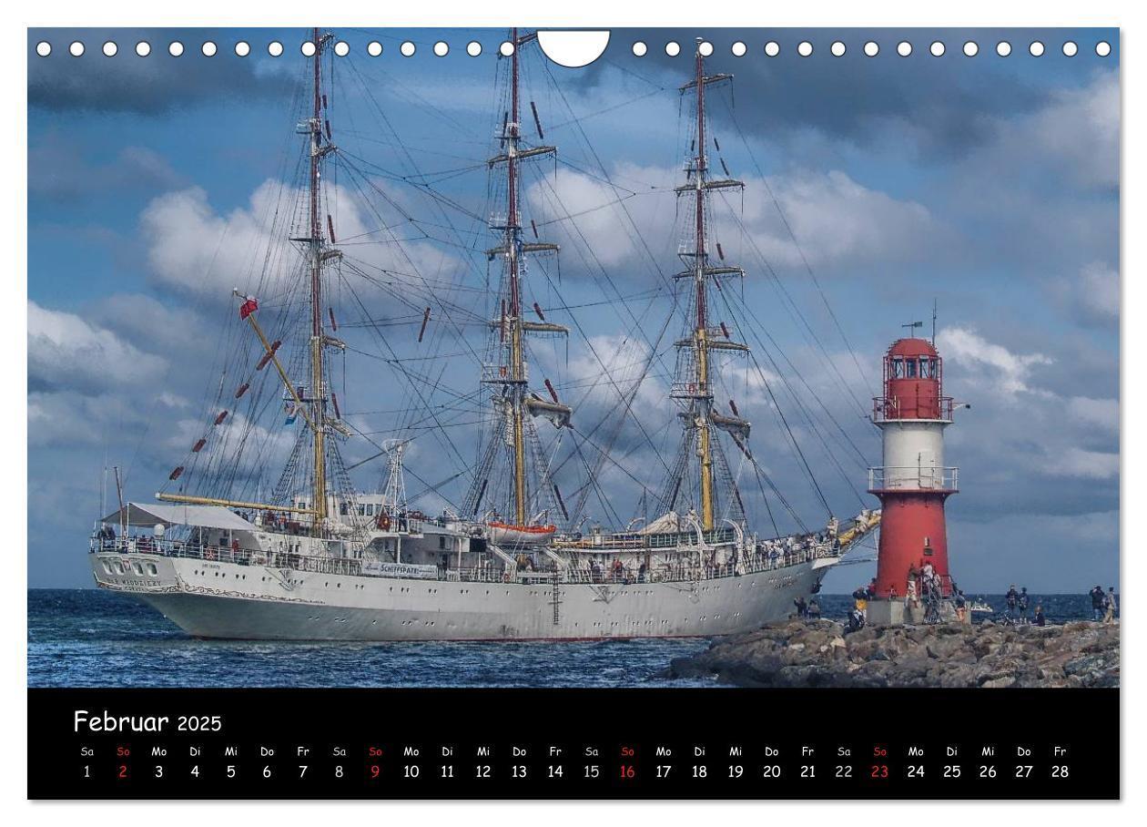 Bild: 9783435767014 | Windjammer vor Warnemünde (Wandkalender 2025 DIN A4 quer), CALVENDO...