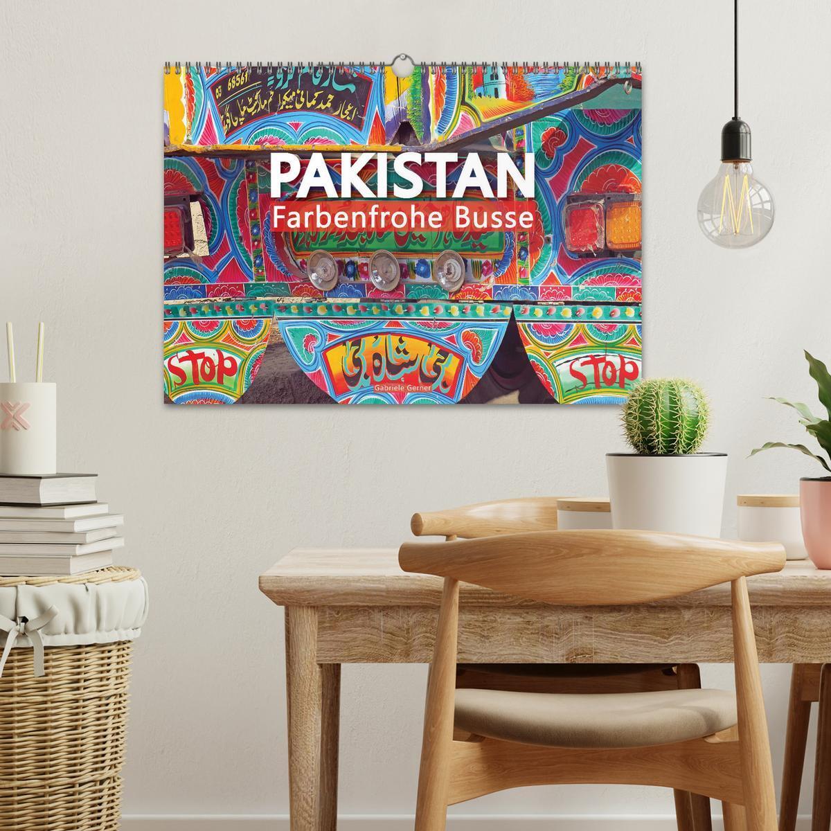 Bild: 9783383778926 | Pakistan farbenfrohe Busse (Wandkalender 2025 DIN A3 quer),...