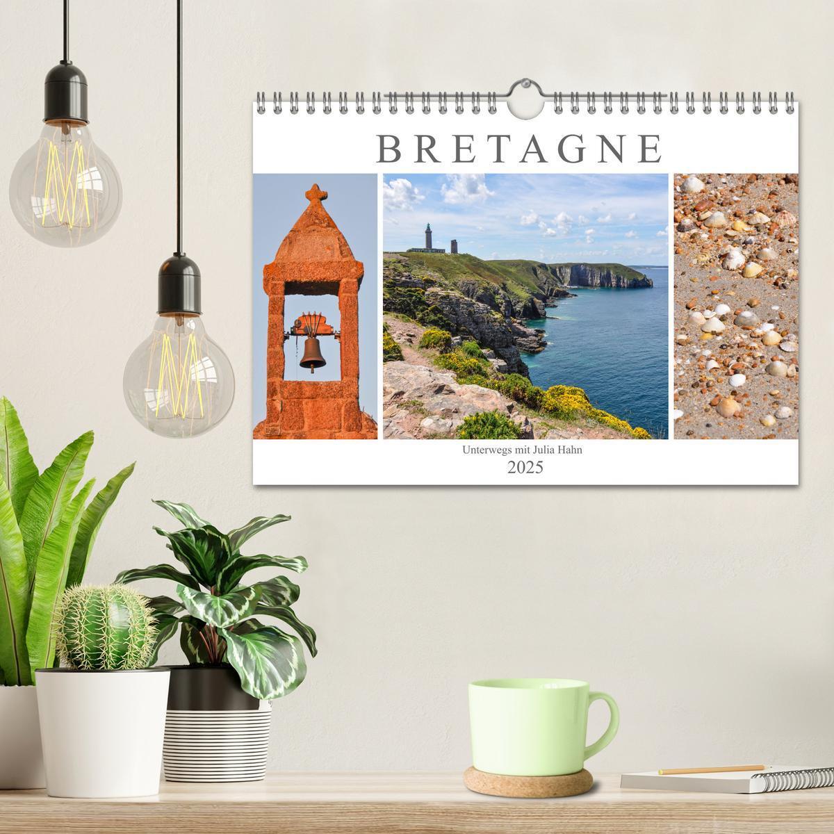 Bild: 9783435057542 | Bretagne - unterwegs mit Julia Hahn (Wandkalender 2025 DIN A4...