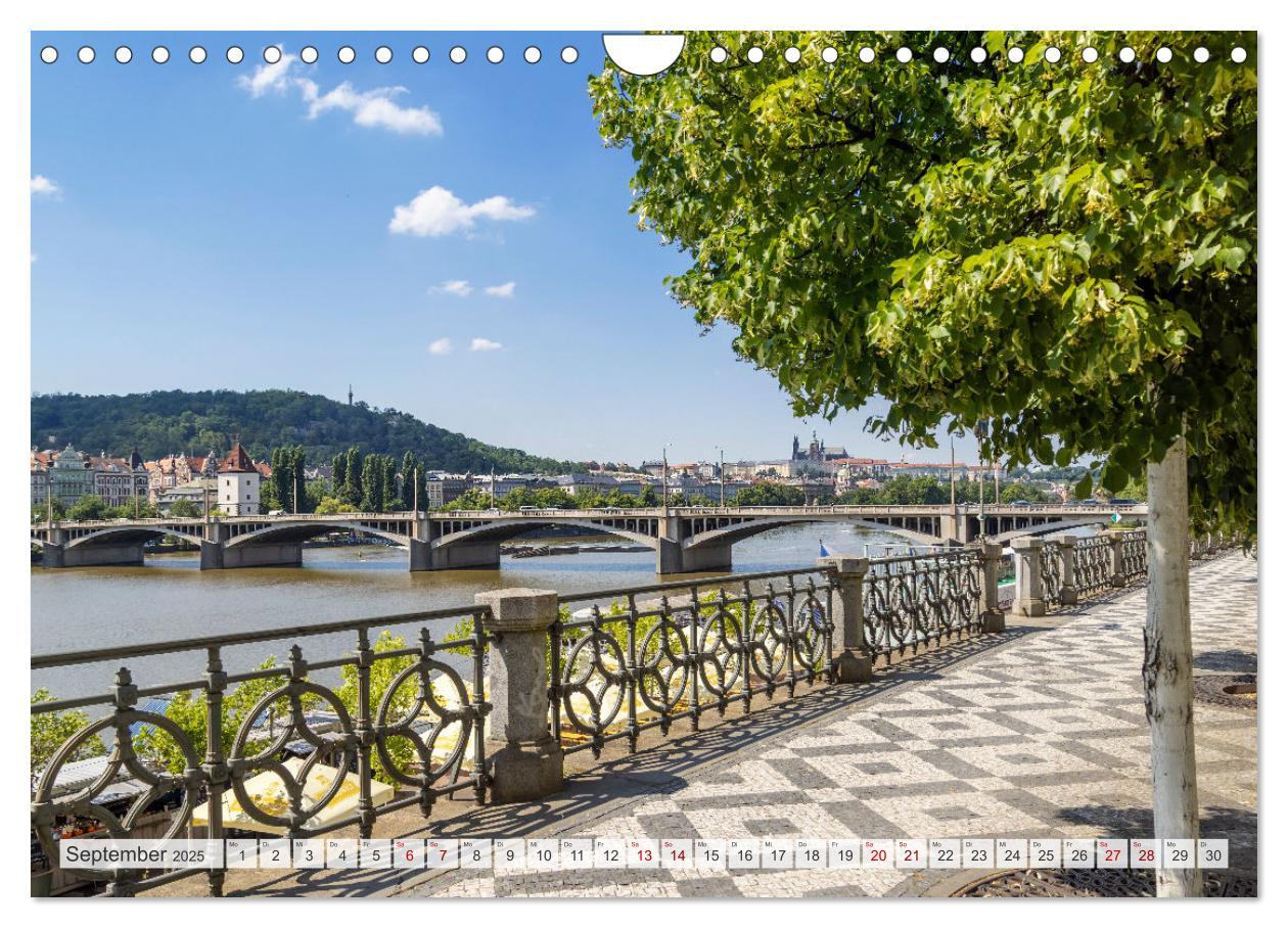 Bild: 9783383950896 | PRAG Impressionen bei Tag und Nacht (Wandkalender 2025 DIN A4...