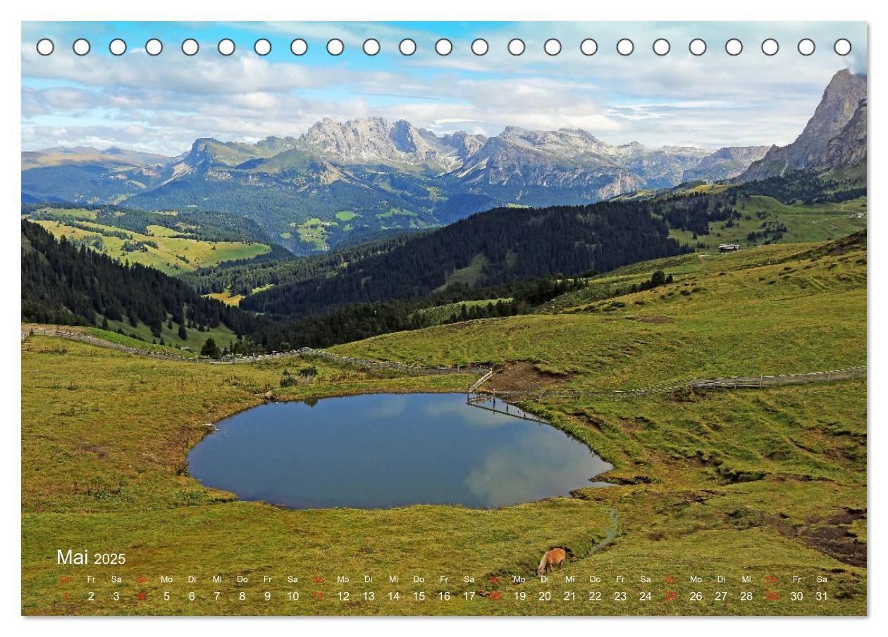 Bild: 9783435671397 | Urlaub auf der Seiser Alm (Tischkalender 2025 DIN A5 quer),...