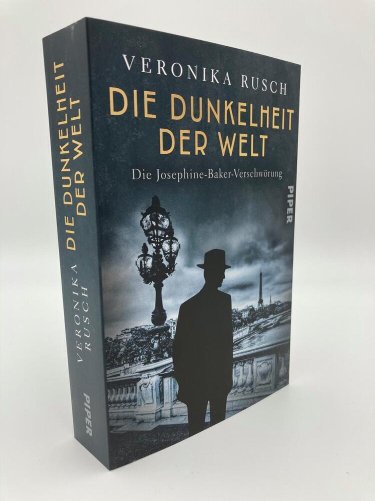 Bild: 9783492062435 | Die Dunkelheit der Welt | Veronika Rusch | Taschenbuch | 480 S. | 2021