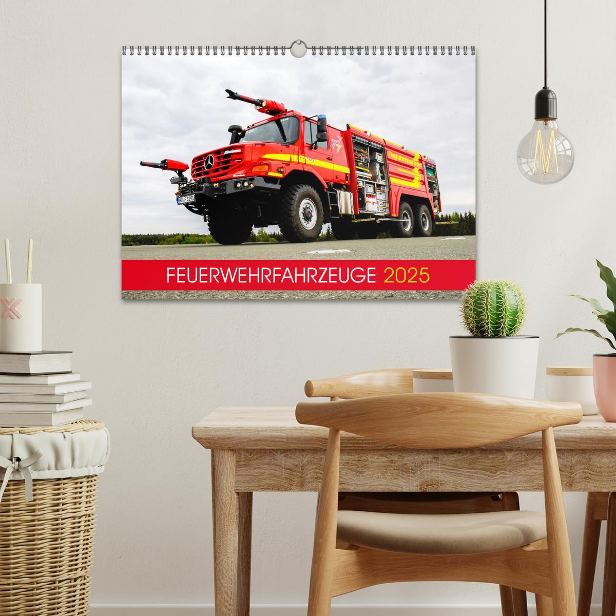 Bild: 9783435165209 | Feuerwehrfahrzeuge (Wandkalender 2025 DIN A3 quer), CALVENDO...