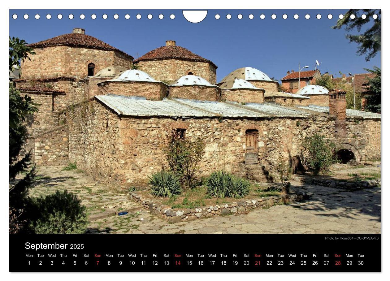 Bild: 9781325961405 | Monuments of Kosovo 2025 (Wall Calendar 2025 DIN A4 landscape),...