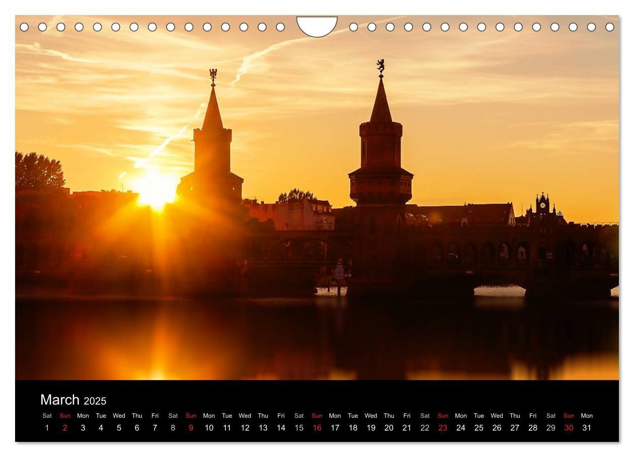 Bild: 9781325962549 | Sunsets of Berlin (Wall Calendar 2025 DIN A4 landscape), CALVENDO...